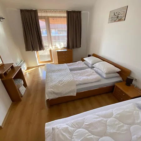 Cedar Next To Lift One Bedroom Bansko