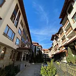 Cedar Next To Lift One Bedroom Appartement