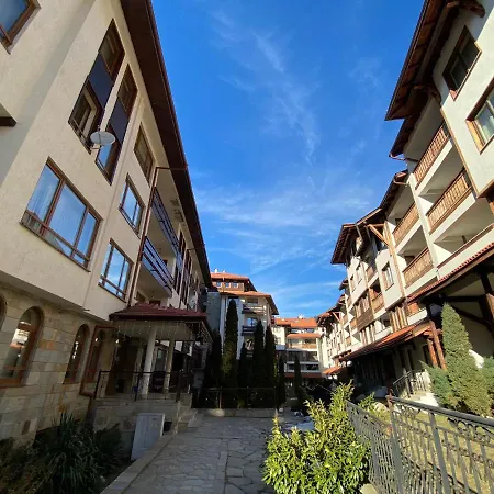 Cedar Next To Lift One Bedroom Appartement