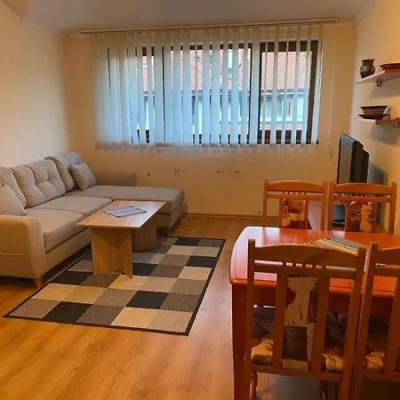Cedar Next To Lift One Bedroom Apartment Bansko